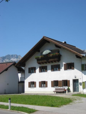 Отель Ferienwohnung Kathrein  Реуте